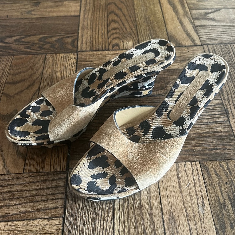Vintage Casadei Leopard Kitten Wedges